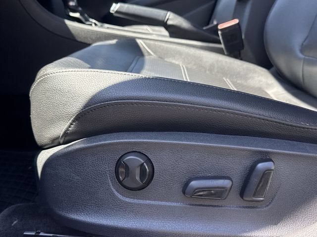 2015 Volkswagen Passat 1.8T S