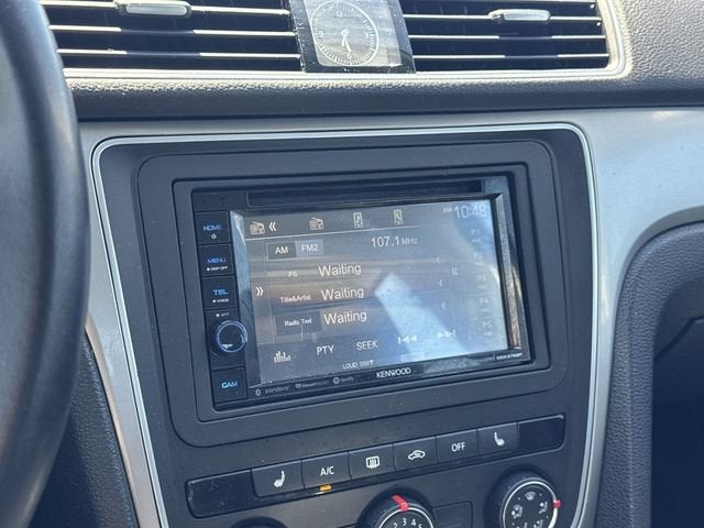 2015 Volkswagen Passat 1.8T S