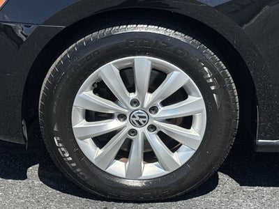 2015 Volkswagen Passat 1.8T S