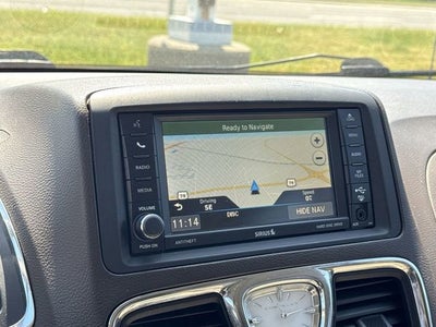 2015 Chrysler Town & Country Limited Platinum