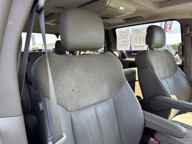 2015 Chrysler Town & Country Limited Platinum