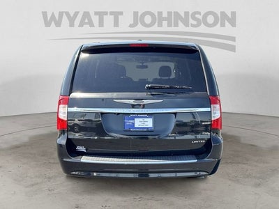 2015 Chrysler Town & Country Limited Platinum
