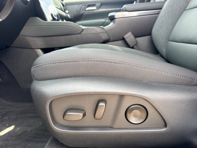 2027 GMC Terrain AWD AT4