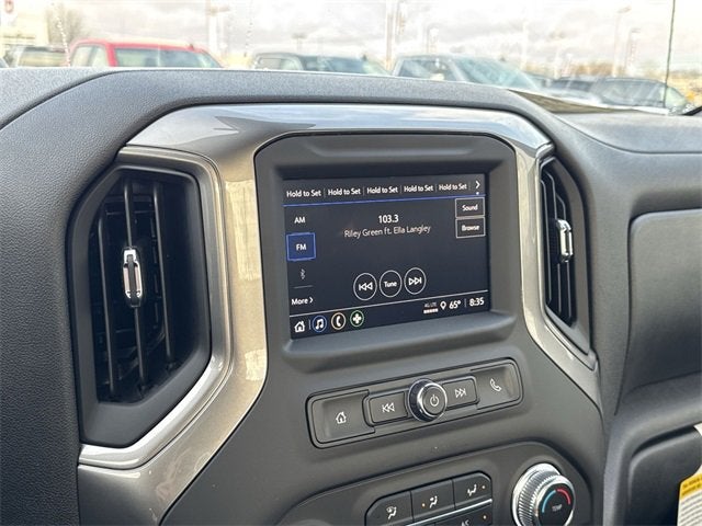 2025 GMC Sierra 1500 Pro