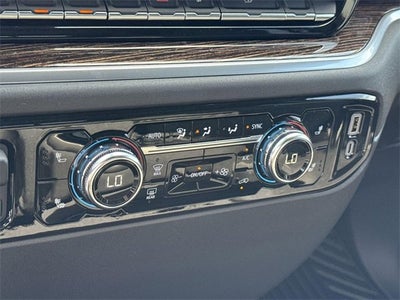 2025 GMC Sierra 1500 SLE