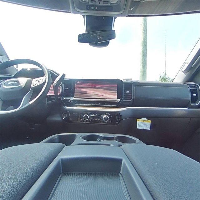 2025 GMC Sierra 1500 SLE