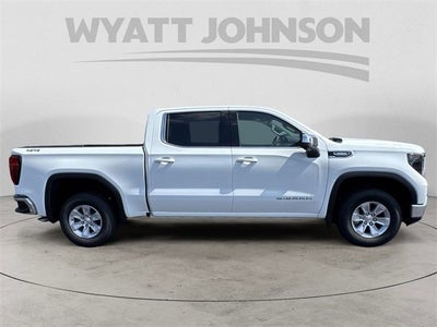 2025 GMC Sierra 1500 SLE