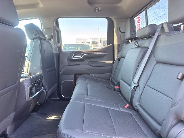 2026 GMC Sierra 1500 SLT - Photo 11