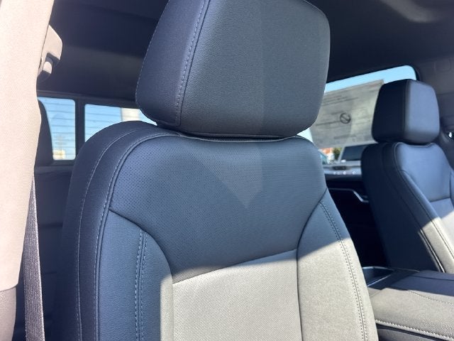 2026 GMC Sierra 1500 SLT - Photo 29