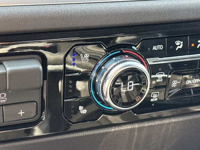 2026 GMC Sierra 1500 SLT - Photo 26