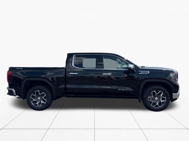 2026 GMC Sierra 1500 SLT - Photo 7