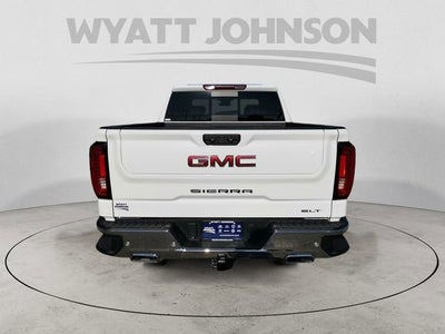 2022 GMC Sierra 1500 SLT