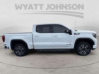 2024 GMC Sierra 1500 AT4