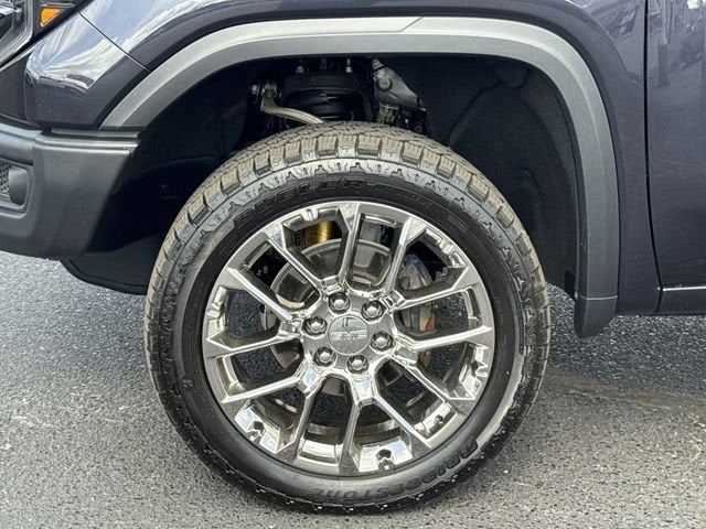 2025 GMC Sierra 1500 AT4X