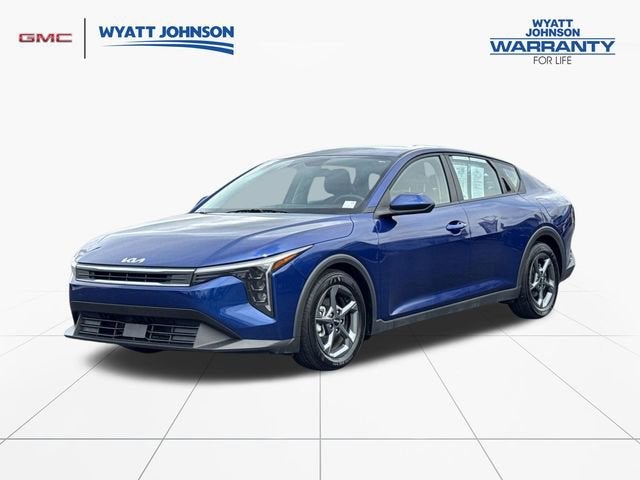 2025 Kia K4 LXS AT's photo