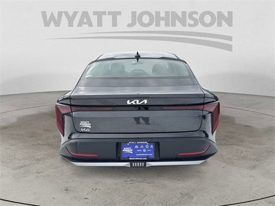 2025 Kia K4 LXS
