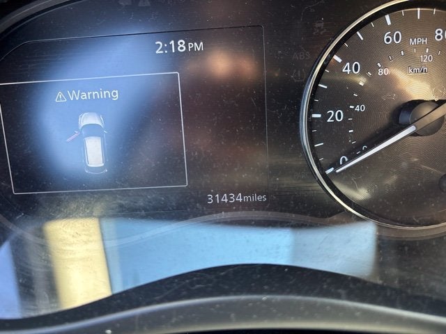 2022 Nissan Kicks SV