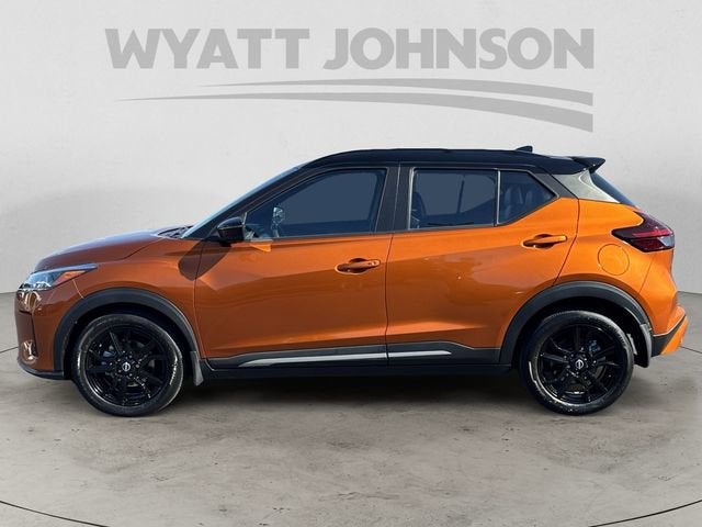 2023 Nissan Kicks SR