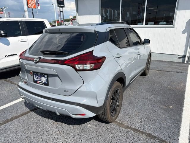 2023 Nissan Kicks SR