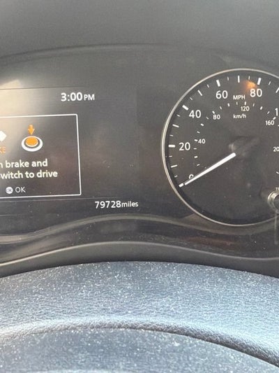 2023 Nissan Kicks SR