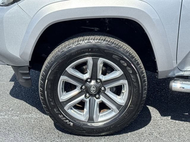 2019 Toyota Tacoma 4WD SR