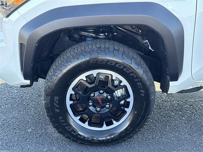 2025 Toyota Tacoma 4WD SR