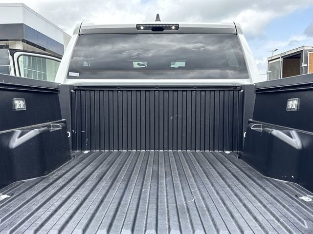 2025 Toyota Tacoma 4WD SR