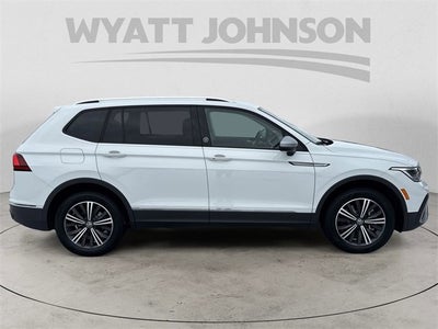 2024 Volkswagen Tiguan SE