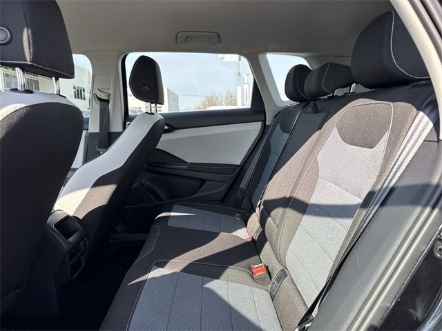 2025 Volkswagen Taos S