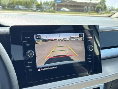 2025 Volkswagen Taos SE