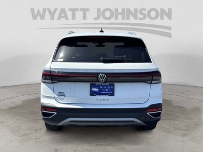 2025 Volkswagen Taos SE