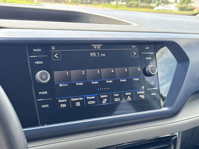 2024 Volkswagen Taos SE