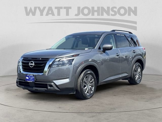 2025 Nissan Pathfinder SV 2WD's photo