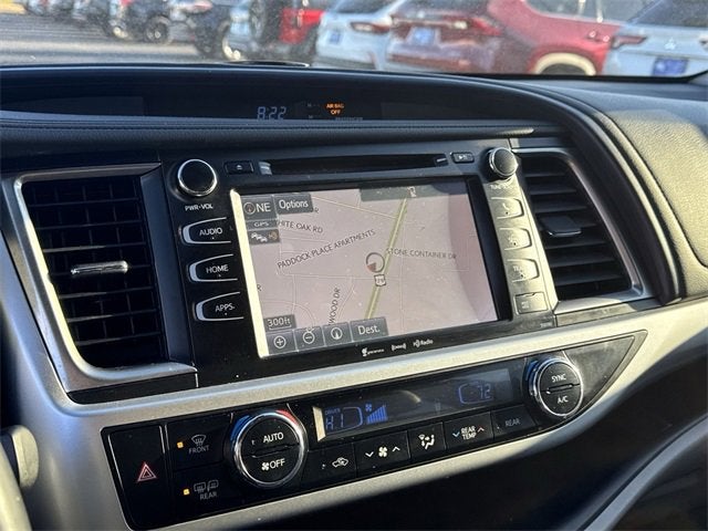 2019 Toyota Highlander SE