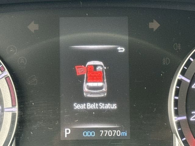 2020 Toyota Highlander LE