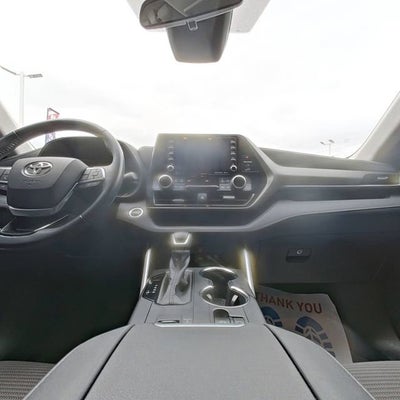 2020 Toyota Highlander LE