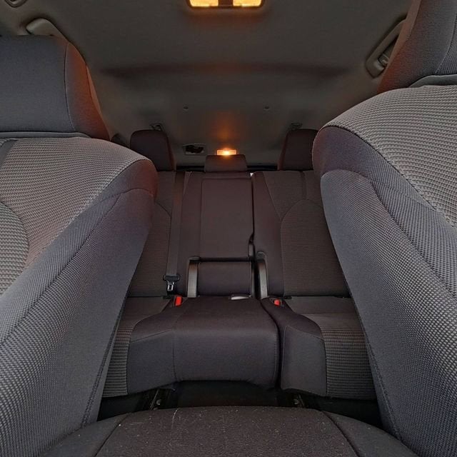 2020 Toyota Highlander LE