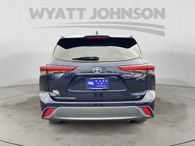 2020 Toyota Highlander LE