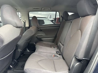 2020 Toyota Highlander LE