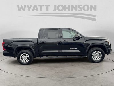 2022 Toyota Tundra 4WD SR5