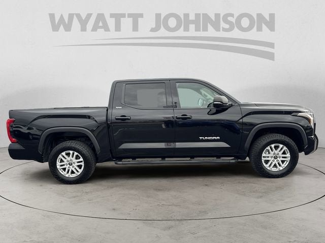 2022 Toyota Tundra 4WD SR5