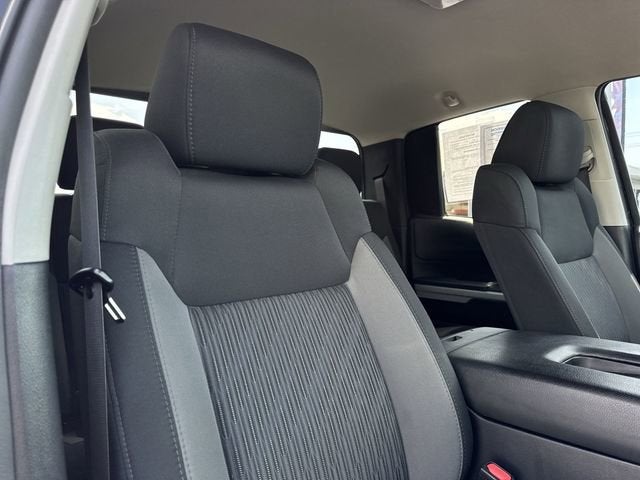 2017 Toyota Tundra 4WD SR