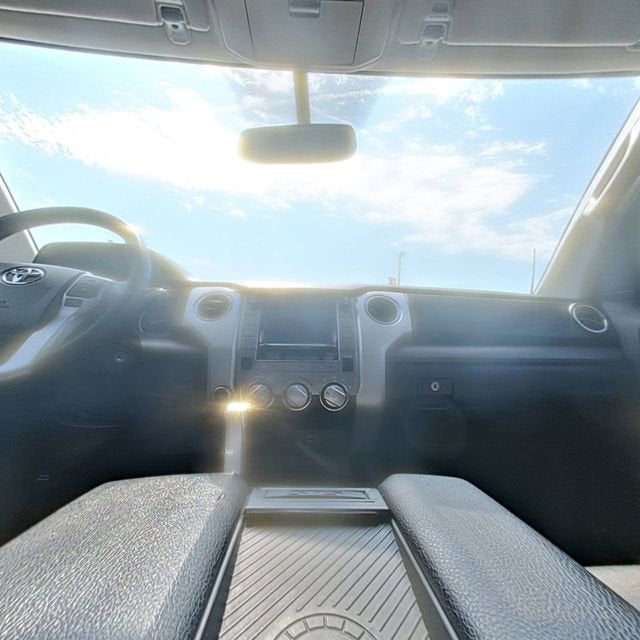 2017 Toyota Tundra 4WD SR