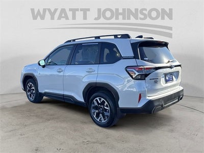 2025 Subaru Forester Premium