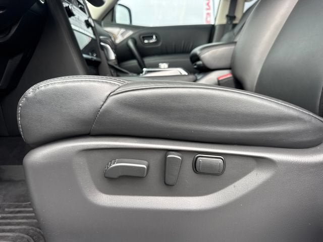 2024 Nissan Armada SV