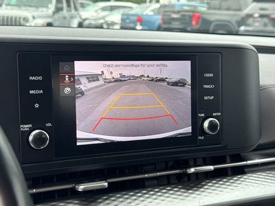 2024 Kia Carnival LX