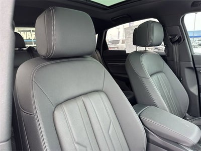 2024 Audi Q8 e-tron Sportback S line Premium Plus