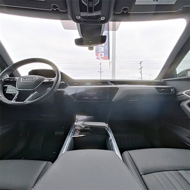 2024 Audi Q8 e-tron Sportback S line Premium Plus