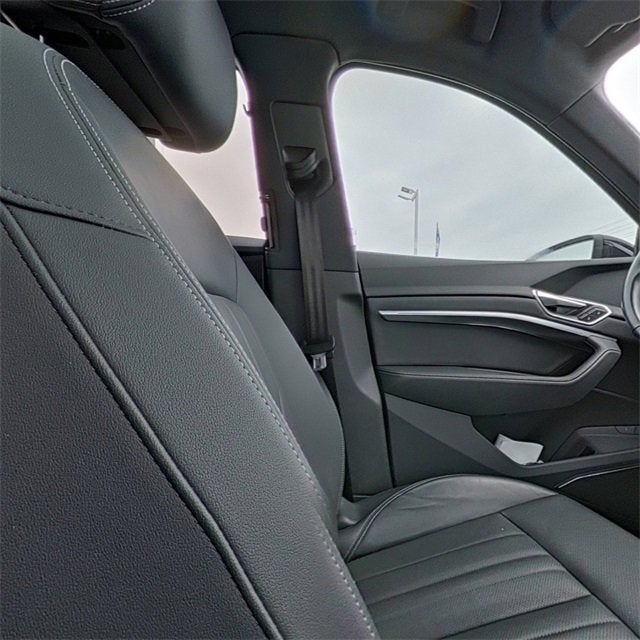 2024 Audi Q8 e-tron Sportback S line Premium Plus