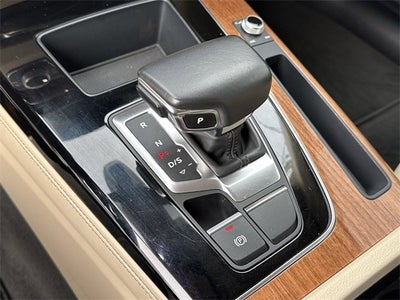 2022 Audi Q5 S line Premium Plus